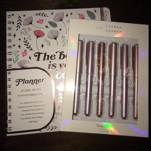 2020 Lauren Conrad Planner & Rose Gold Pens